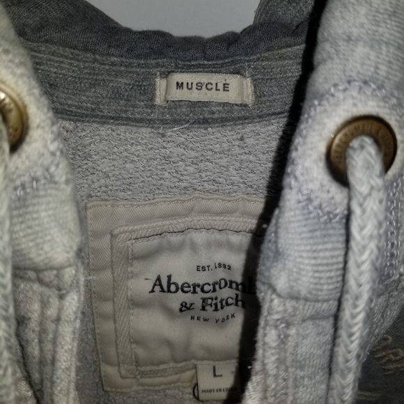 ABERCROMBIE AND FITCH HOODY SIZE LARGE SLIM FIT - Picture 3 of 5